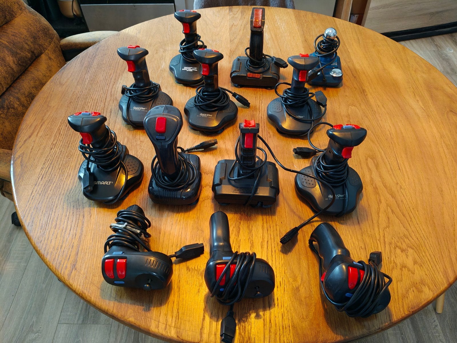 13 joysticks voor commodore, Atari enz.., Computers en Software, Ophalen of Verzenden, Gebruikt