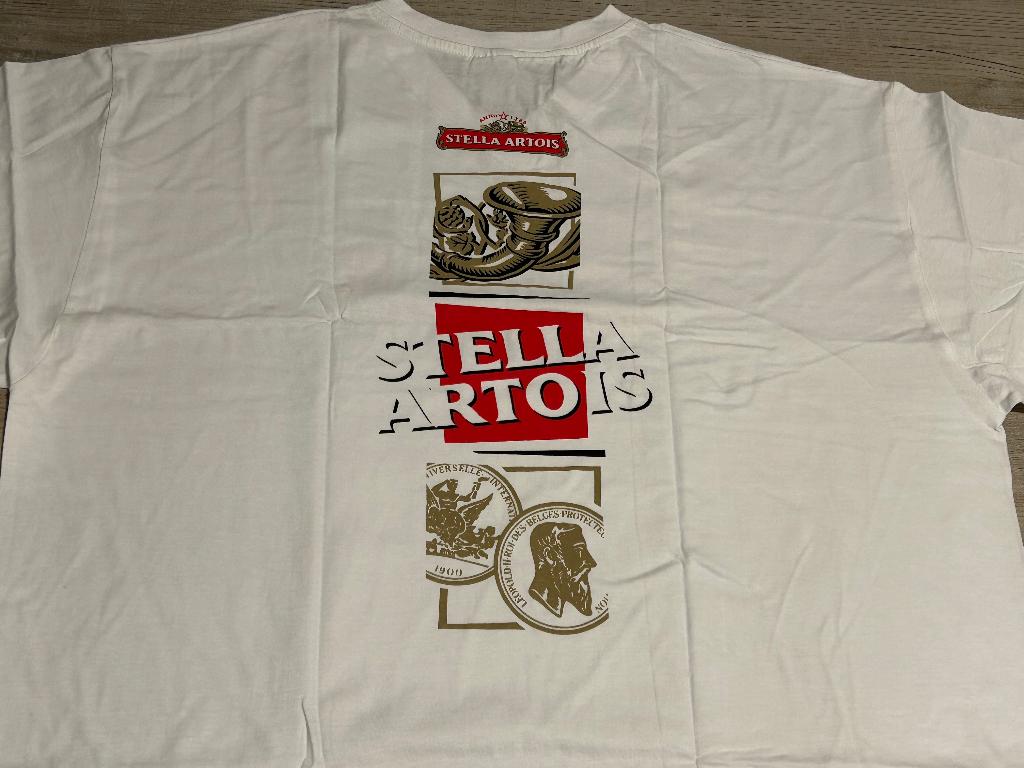 Stella Artois T-Shirt in Wit , Maat XL, Verzamelen, Biermerken, Ophalen of Verzenden, Nieuw, Kleding, Stella Artois