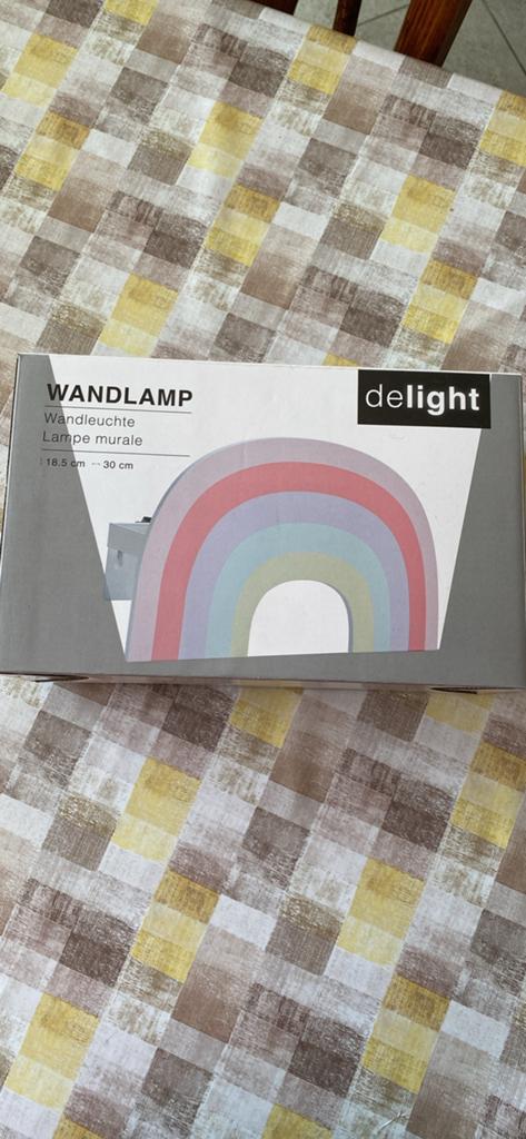 Delight Regenboog  Wandlamp- Nieuwe in doos, Ophalen of Verzenden, Nieuw, Kunststof, Regenboog