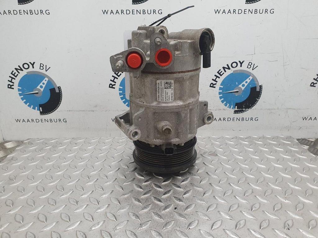 FORD FOCUS AIRCO COMPRESSOR / AIRCOPOMP 2017, Ophalen of Verzenden, Gebruikt, Stiba lid