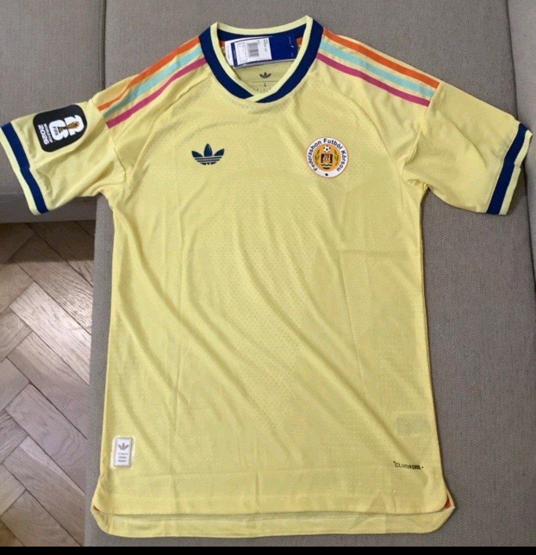 Curaçao Voetbal Uitshirt Origineel WorldCup Nieuw 2026, Sports & Fitness, Football, Envoi