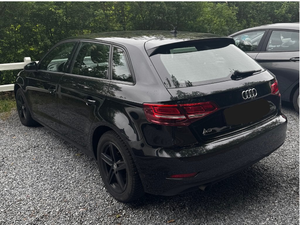 Audi A3 Sportback 1.0 TFSI 116 ch – Très bon état, Auto's, Voorwielaandrijving, Bluetooth, Stof, Zwart