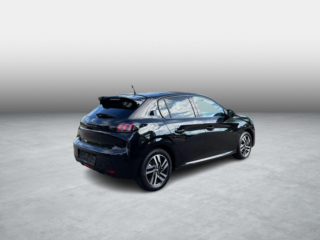 Peugeot 208 1.2 PureTech 100 EAT8 S&S Allure pack, Auto's, Stof, 1165 kg, Zwart, 5 zetels