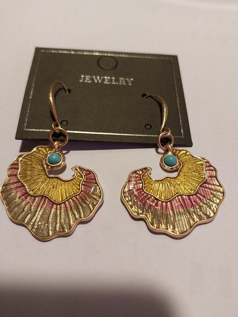 NEUVE BOUCLES D 'OREILLES DES MODELES DE 1970 EN VERMEIL, Neuf, Enlèvement ou Envoi, Or, Autres matériaux