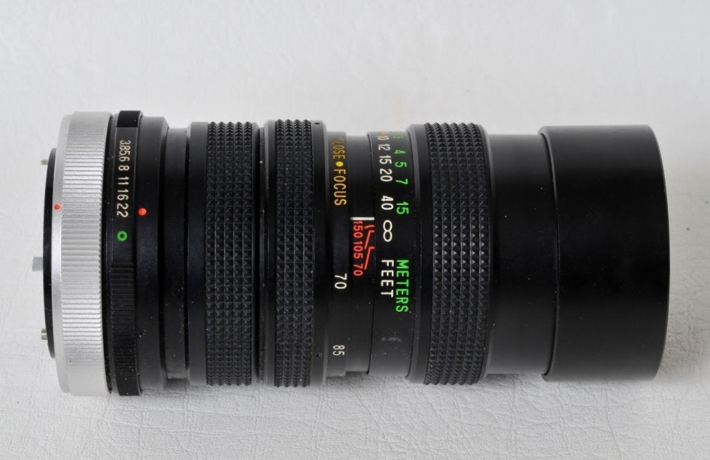 Zoom 70 - 150 mm f:3,8 Monture Canon FD. 14 €, Enlèvement ou Envoi, Comme neuf, Canon