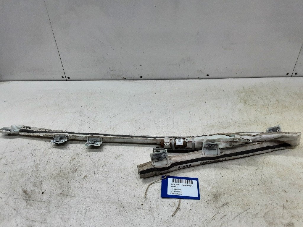 AIRBAG DAK LINKS Skoda Fabia III Combi (NJ5) (6V0880741E), Auto-onderdelen, Gebruikt, Info@skoda-auto.de, Skoda, Max-Planck-Straße  3-5
64331  Weiterstadt, DE