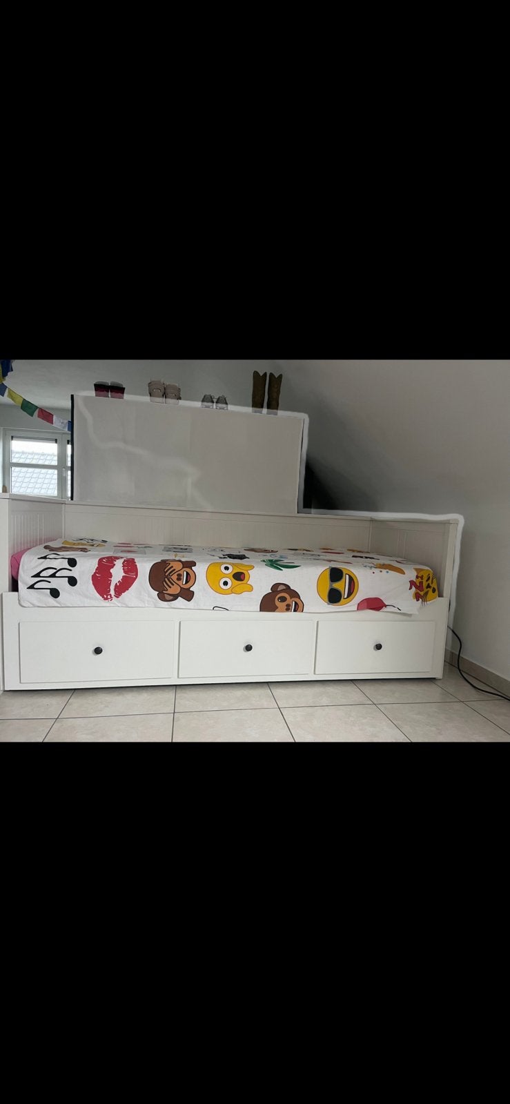 Hemnes bed een- of tweepersonen, Ophalen, Zo goed als nieuw