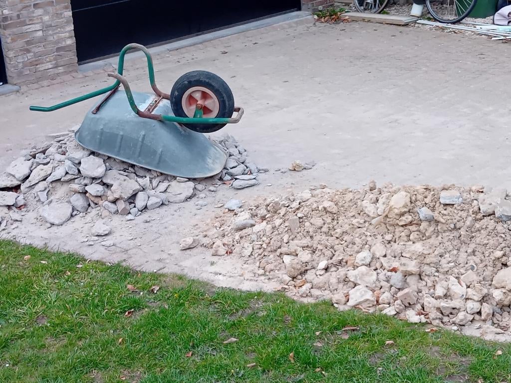 Steenpuin voor bij aanvulgrond, Ophalen