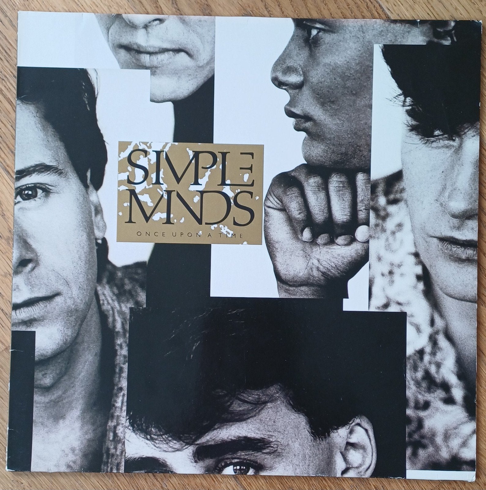 Vinyle  Simple  Minds Once upon a time. Ed 1985, Enlèvement