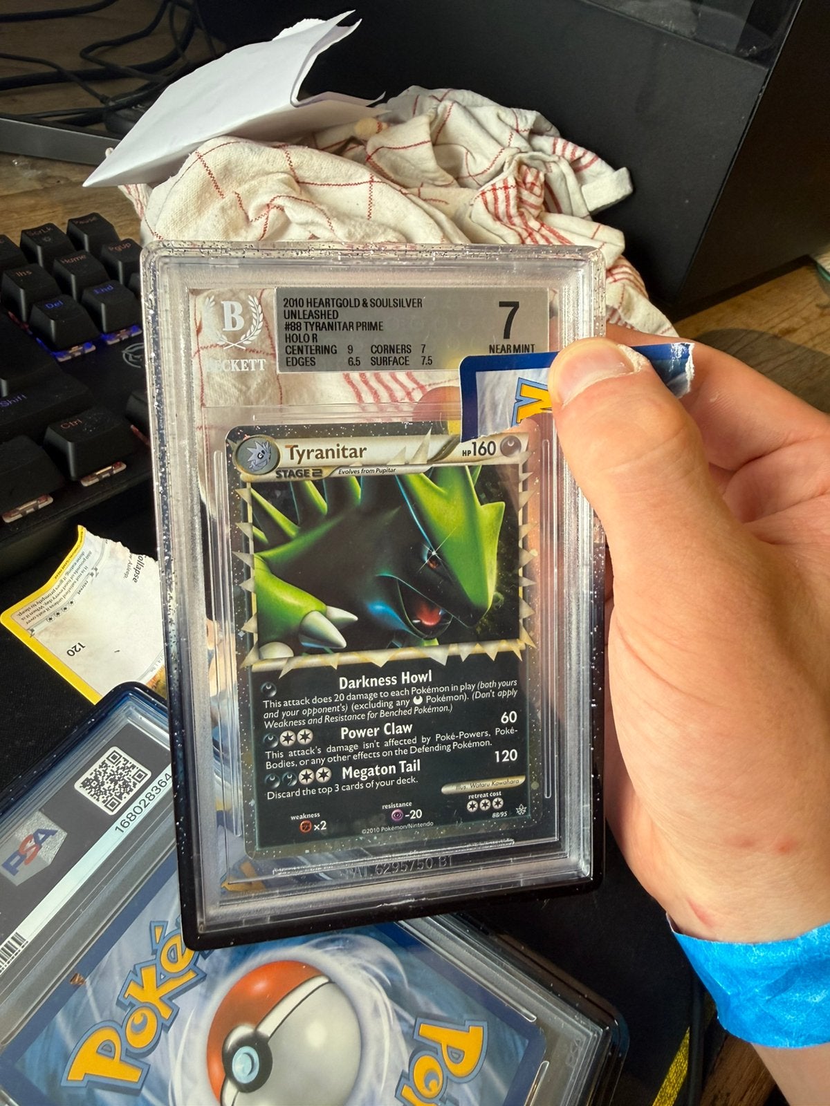 Tyranitar (Prime) Becket 7, Hobby & Loisirs créatifs, Enlèvement ou Envoi, Comme neuf