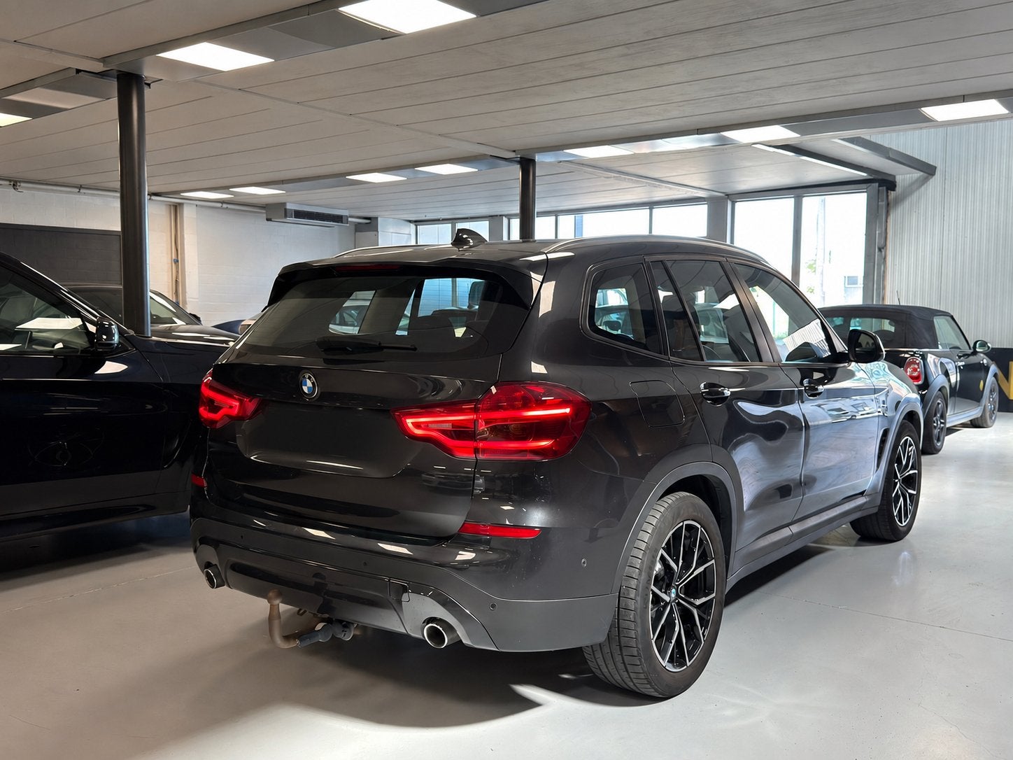 BMW X3 2.0d Aut Facelift - LED - Camera - Head up Display, Euro 6, Bedrijf, Navigatiesysteem, Automaat