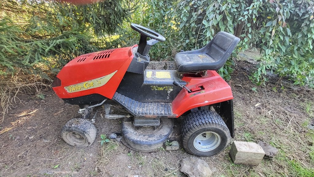 Ensemble de tracteurs tondeuses, Démarrage électrique, Enlèvement, Utilisé, 90 à 120 cm
