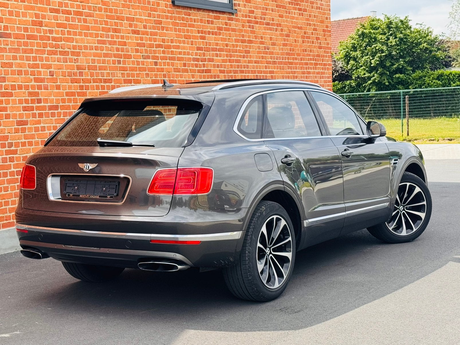 BENLEY BENTAYAGA, Auto's, Bentley, Automaat, Bentayga, Startonderbreker, Euro 6