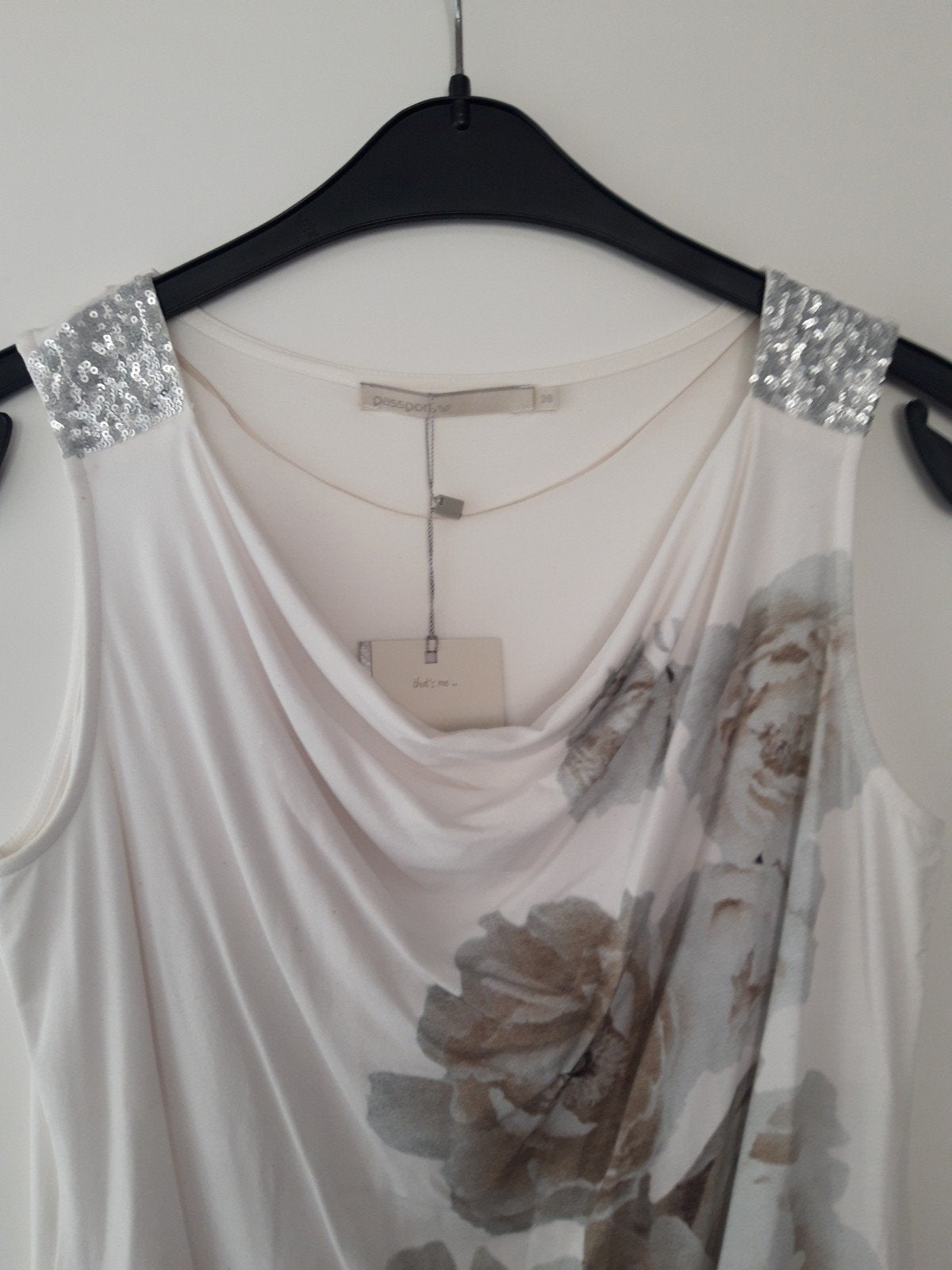 Volledig nieuw topje, Kleding | Dames, Topjes, Passport, Wit, Nieuw, Zonder mouw