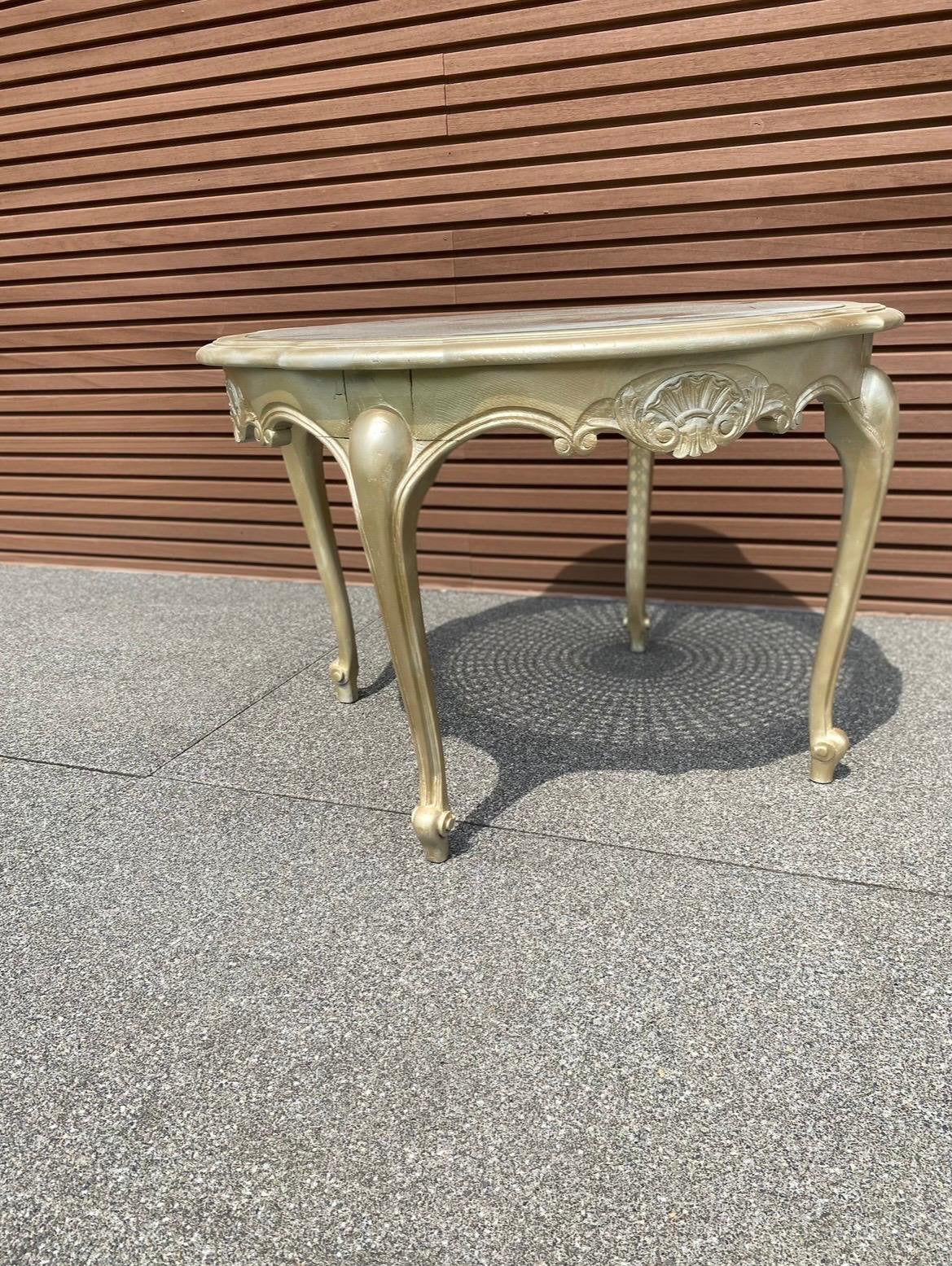 Queen Ann gouden salontafel, Ophalen