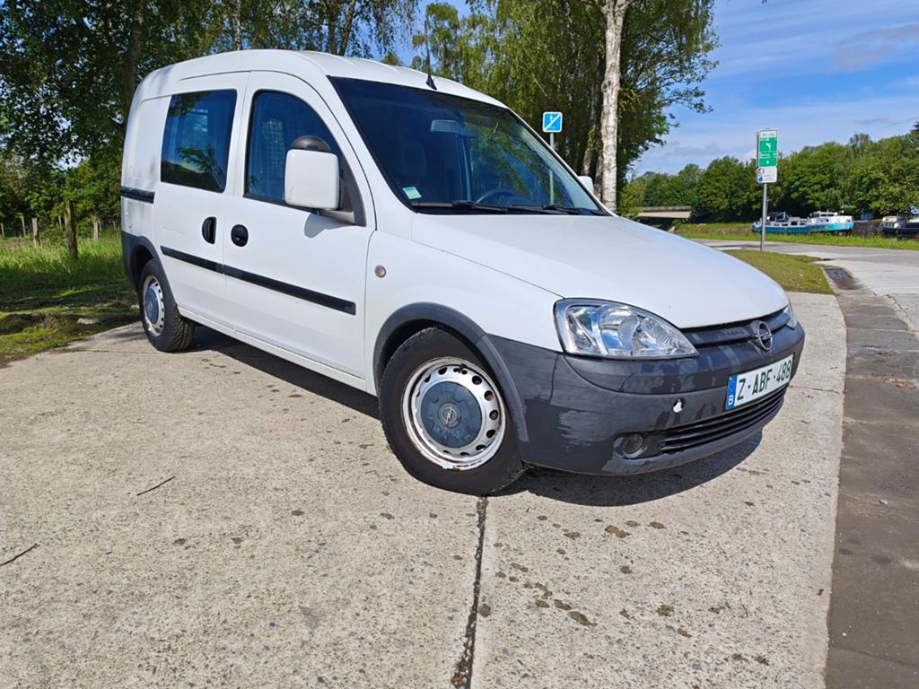 Opel combo utilitaire 1.3 cdti, Autos, Camionnettes & Utilitaires, Particulier, Vitres électriques, Opel, Diesel