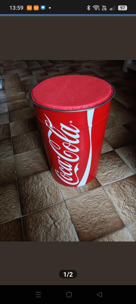 Coca cola zitbankje/afvalemmer, Ophalen