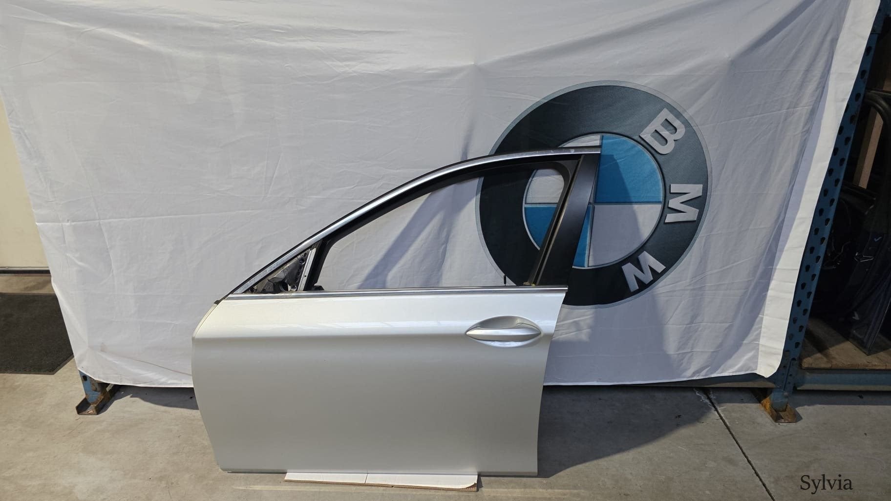 Links voor deur portier BMW 5 serie F10 F11 F18 Titansilver, Gebruikt, -, Deur, -