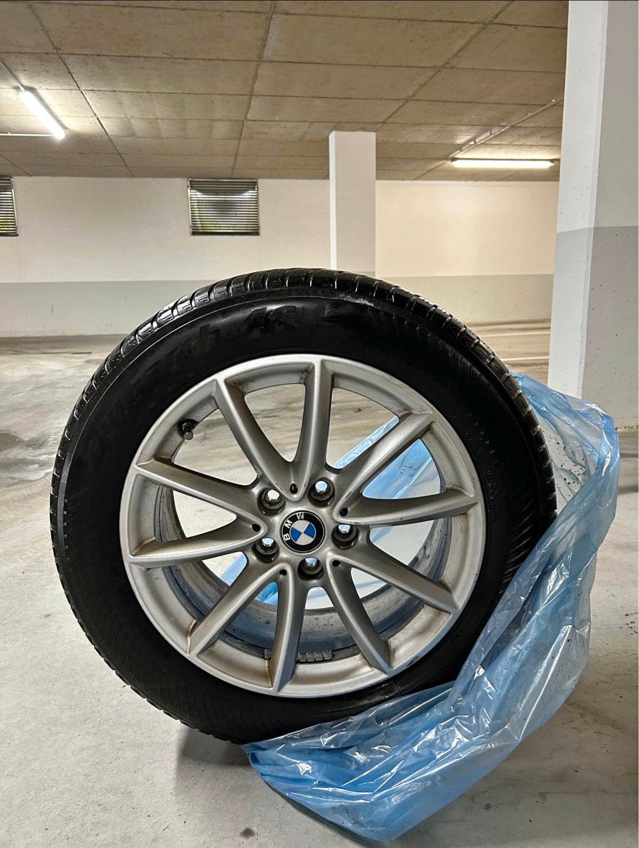 Pack 4 jantes bmw + 4 pneus, Auto-onderdelen, Banden en Velgen, Ophalen, 17 inch, All Season, Band(en)