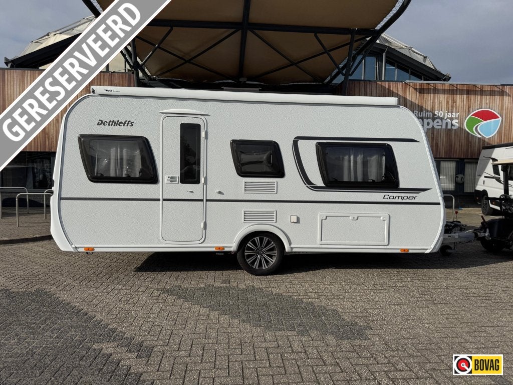 Dethleffs Camper 470 ER 2023 Mover,Airco,Luifel!, Caravans en Kamperen, Schokbreker, 2 aparte bedden, Rondzit, Tot en met 4
