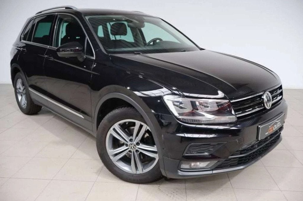 Volkswagen Tiguan Tiguan 1.4 TSI DSG (automatique), Autos, Volkswagen, 1395 cm³, Achat, Entreprise, https://public.car-pass.be/vhr/cd9481b0-8b2f-4914-b462-f511c8d94ddb