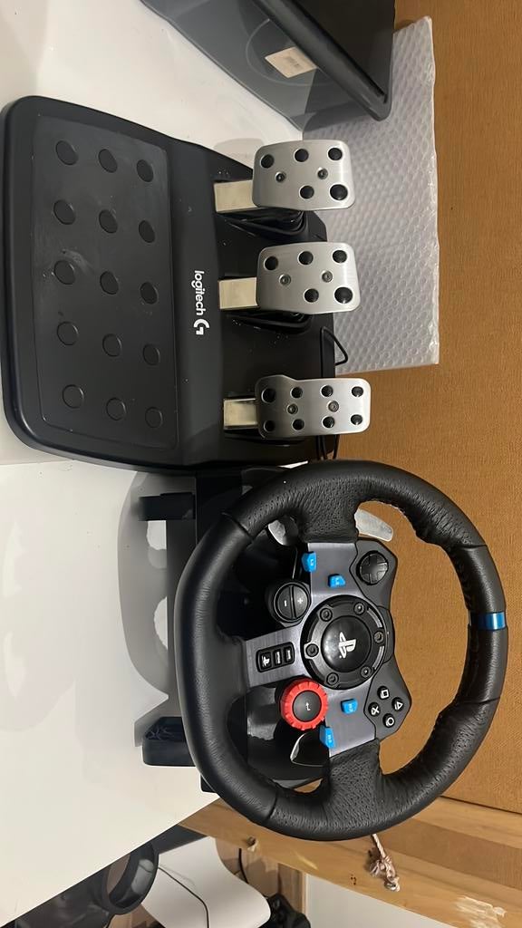 Logitech-stuurwiel, Ophalen, Zo goed als nieuw, Stuur of Pedalen, PlayStation 3