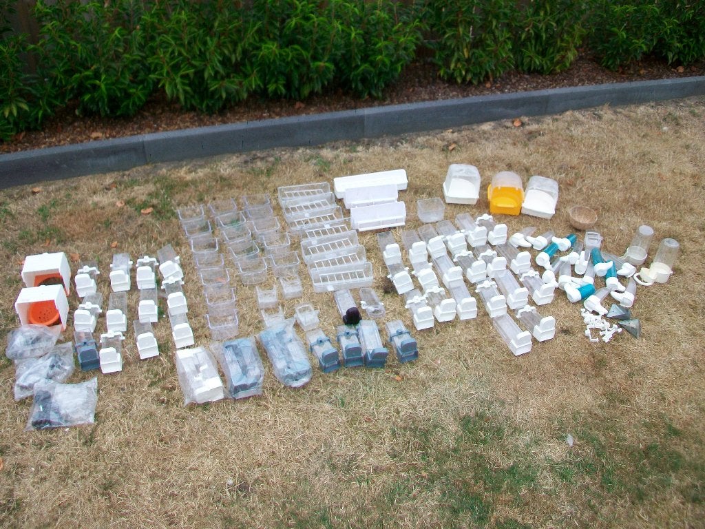 Asortiment drinkbakjes en eetbakjes, Dieren en Toebehoren, Vogels | Toebehoren, Ophalen of Verzenden, Gebruikt, Eten en Drinken