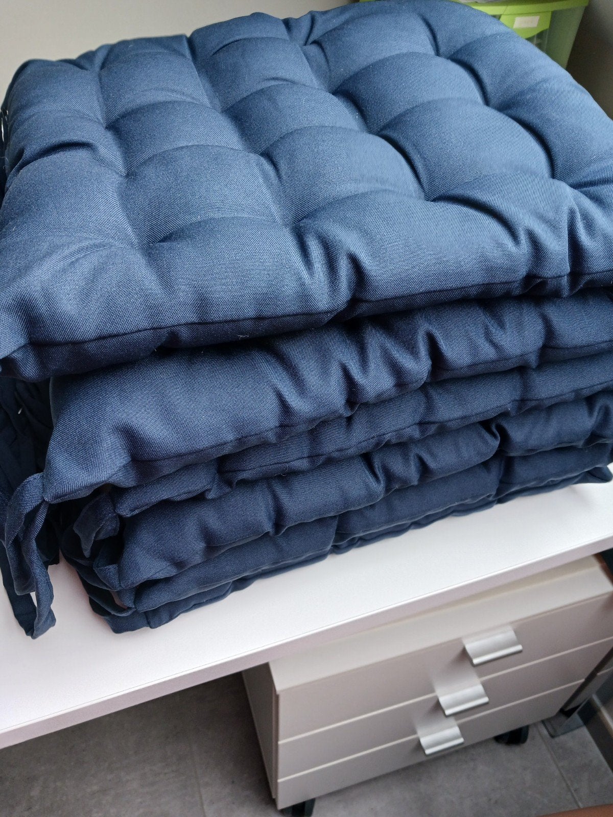 6 Blauwe stoelkussens net als nieuw te koop., Ophalen, Zo goed als nieuw, Blauw, Vierkant