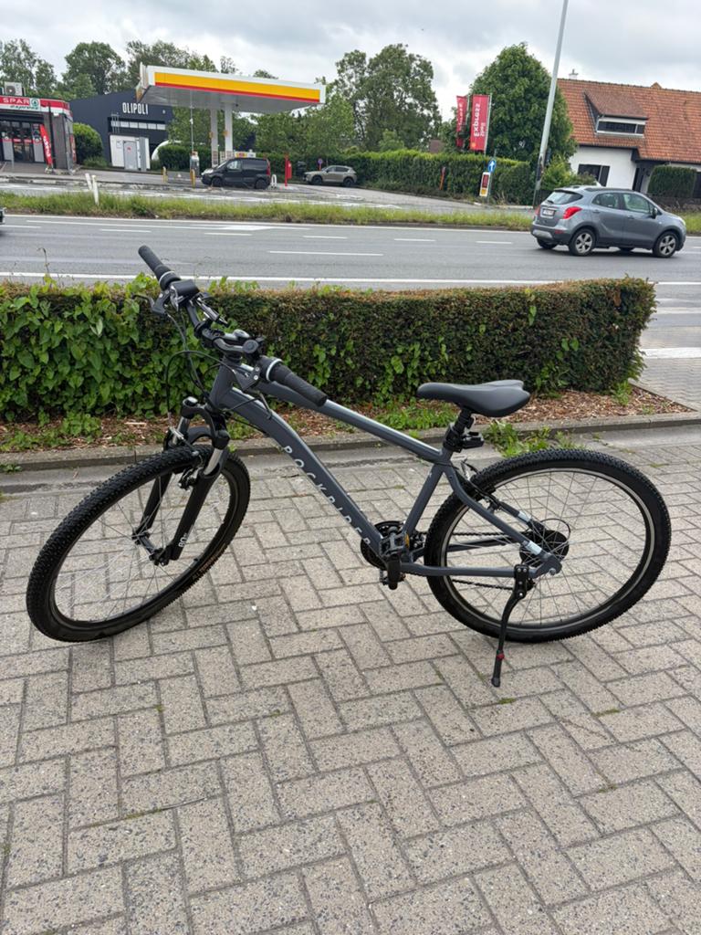 Vélo Rockrider gris-blanc, Vélos & Vélomoteurs, Vélos | Garçons, Vitesses, 26 pouces ou plus, Comme neuf, Enlèvement