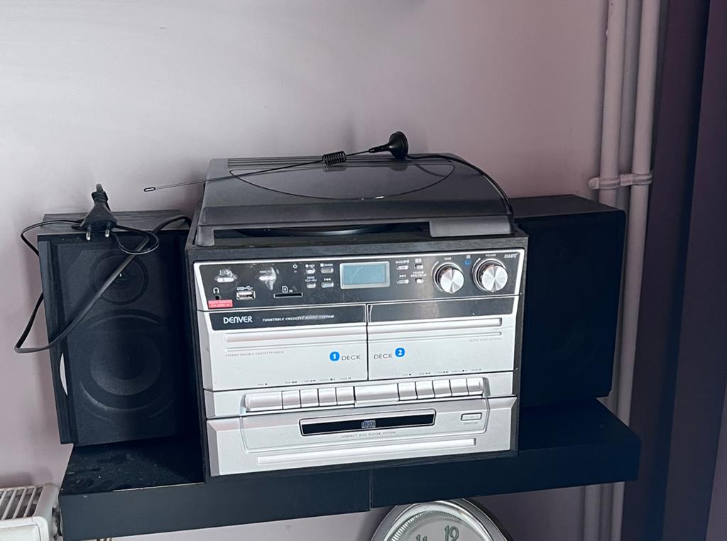 Chaîne Hi-Fi, Enlèvement, Comme neuf