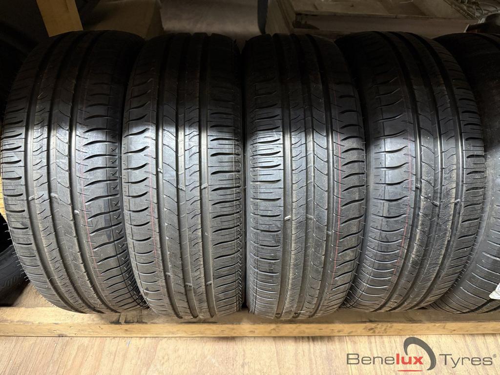 nieuw 195/60R16 89V Michelin 195/60 R16 195/60/16 1956016, Neuf, 16 pouces, Véhicule de tourisme, Pneus été