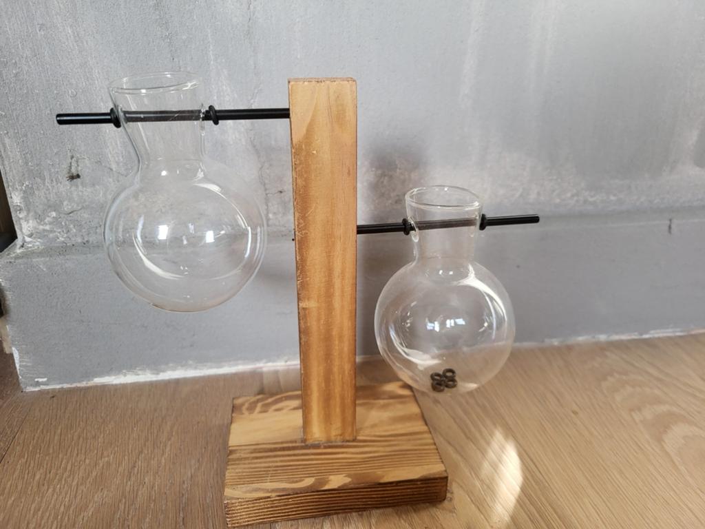 Staander met 2 vaasjes, Huis en Inrichting, Woonaccessoires | Vazen, Ophalen of Verzenden