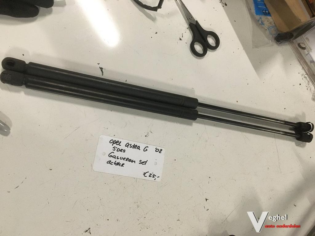 Opel Astra G 5 drs 2002 Gasveren set achterklep, Auto-onderdelen, Gebruikt, -, -, Ophalen of Verzenden