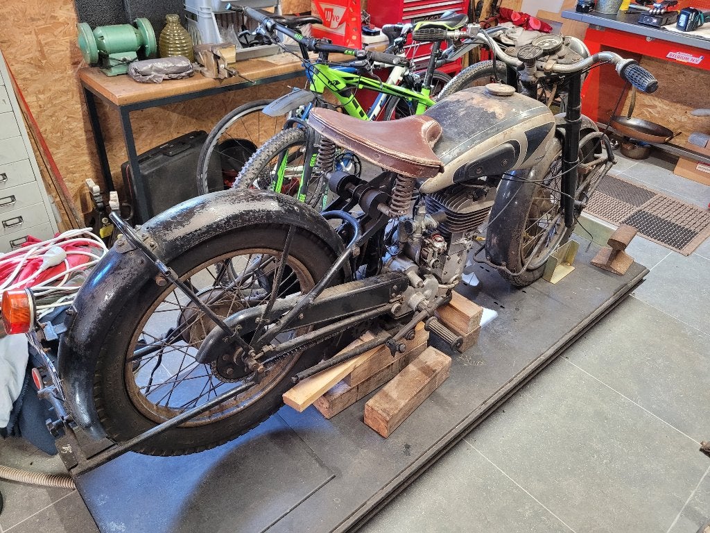 Oldtimer, 350 cm³, Tourisme, Occasion, 1 cylindre