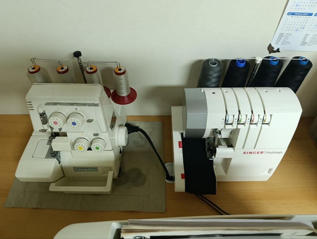 Profinish Singer & lewenstein overlocks, Hobby en Vrije tijd, Naaimachines en Toebehoren, Ophalen, Zo goed als nieuw