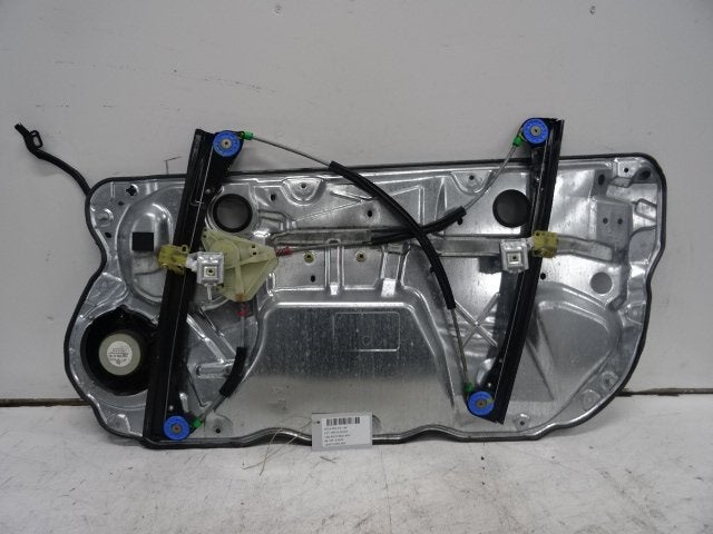 VITRE MECANISME AVANT GAUCHE Volkswagen Polo IV (9N1 / 2/3), Autos : Pièces & Accessoires, Vitres & Accessoires, Volkswagen, Utilisé