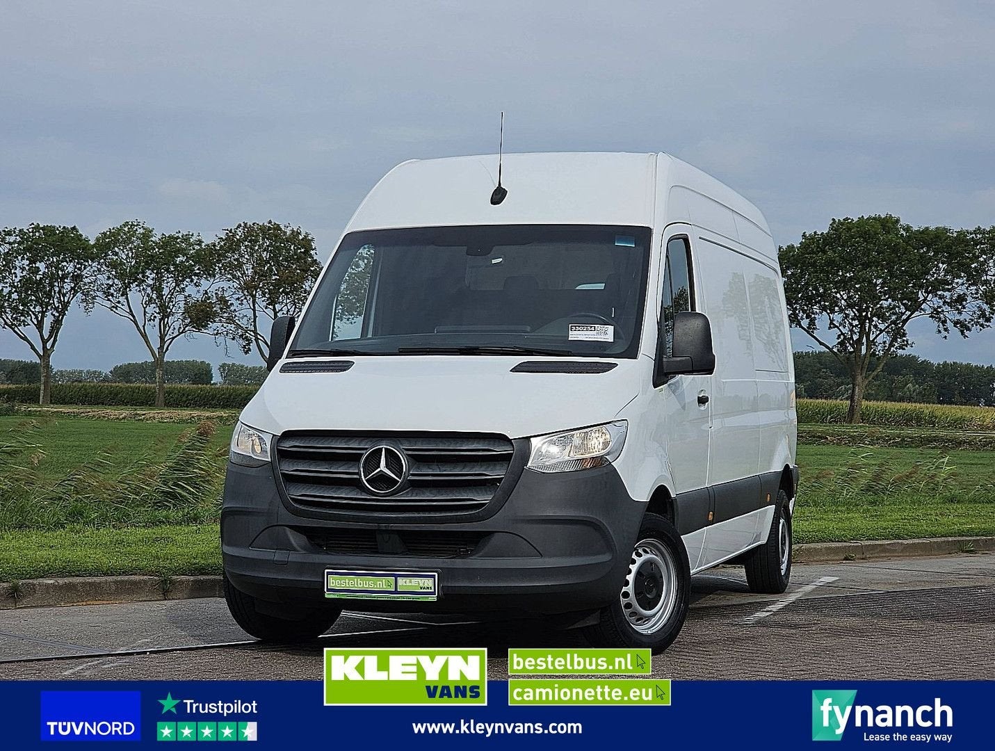 Mercedes-Benz SPRINTER 314 L2H2 Mbux Trekhaak !, Autos, Achat, Entreprise, Boîte manuelle, Mercedes-Benz