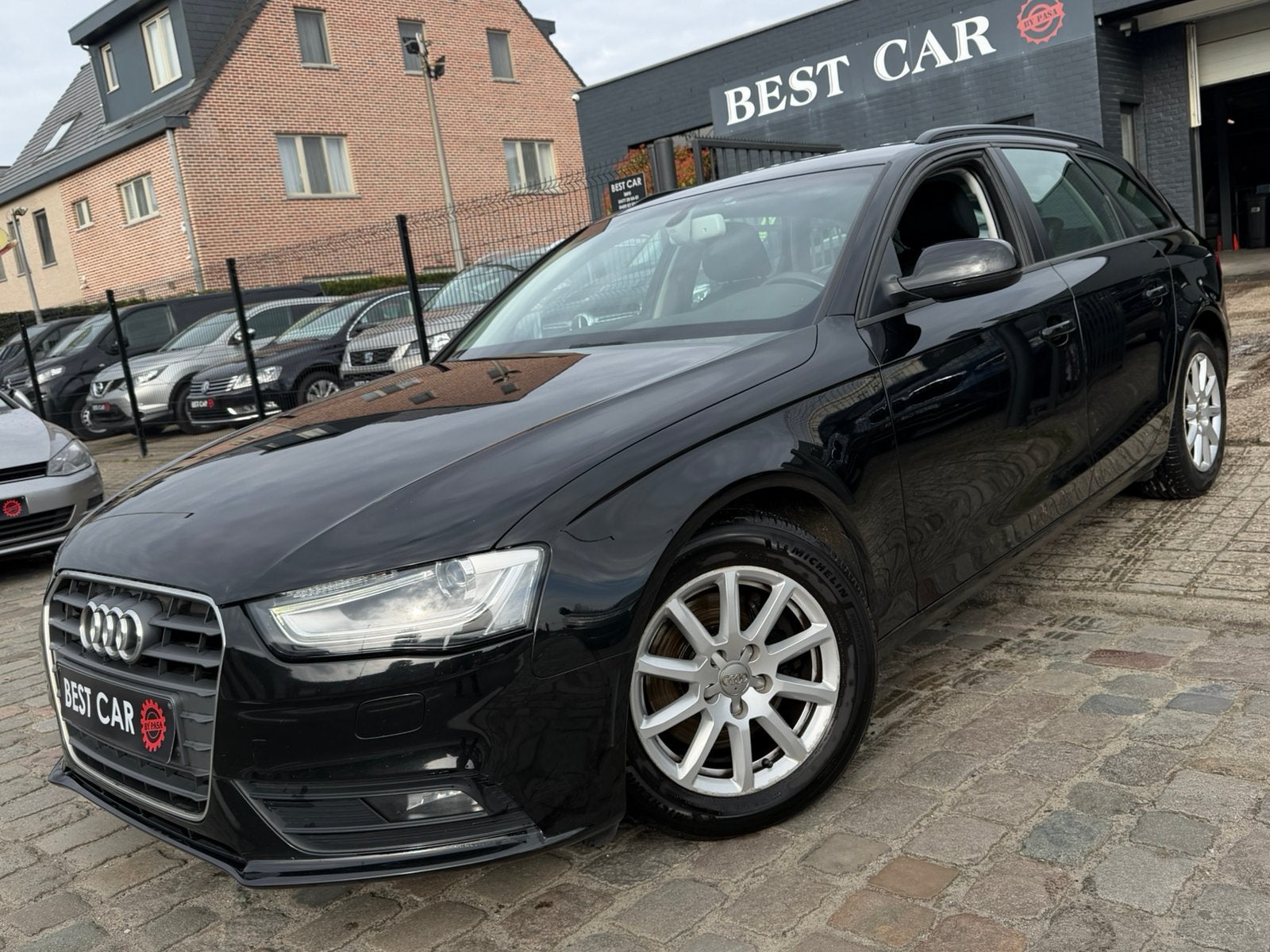 Audi A4 2.0TDi Ultra * Euro6B, Autos, Audi, Entreprise, A4, Airbags, Air conditionné, Alarme, Bluetooth, Ordinateur de bord, Verrouillage central