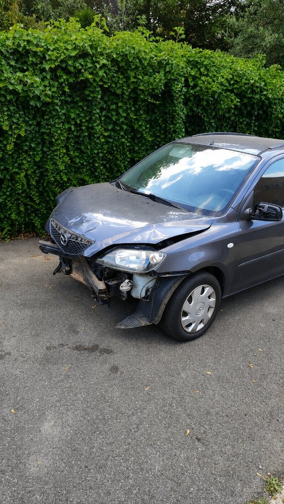 Te koop: Mazda 2 (2004), Auto's, Mazda, Voorwielaandrijving, Handgeschakeld, 5 deurs, Particulier