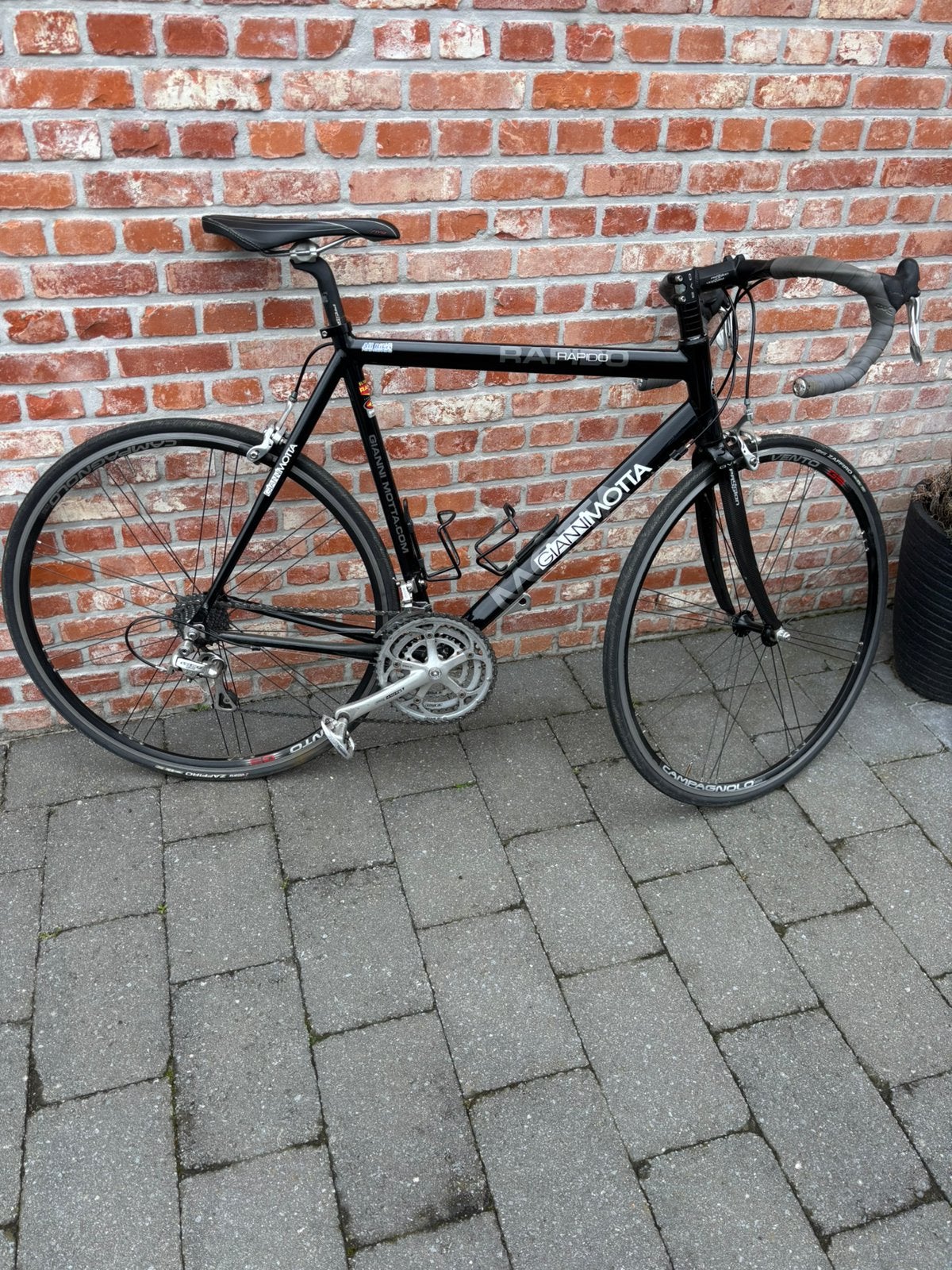 Vélo de course Gianni Motta Carbon Alu Campagnolo Group, Vélos & Vélomoteurs, Vélos | Vélos de course, Comme neuf, Autres marques