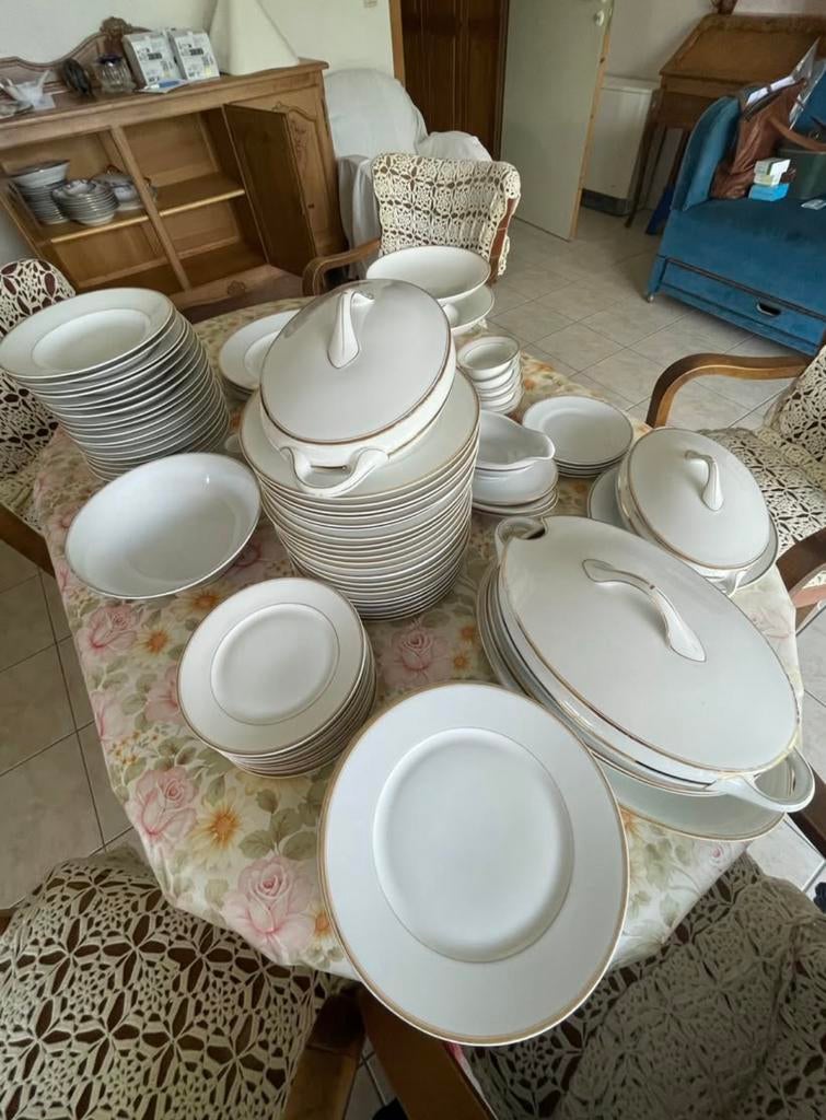 Services 43 pièces porcelaine allemande années 50, Enlèvement