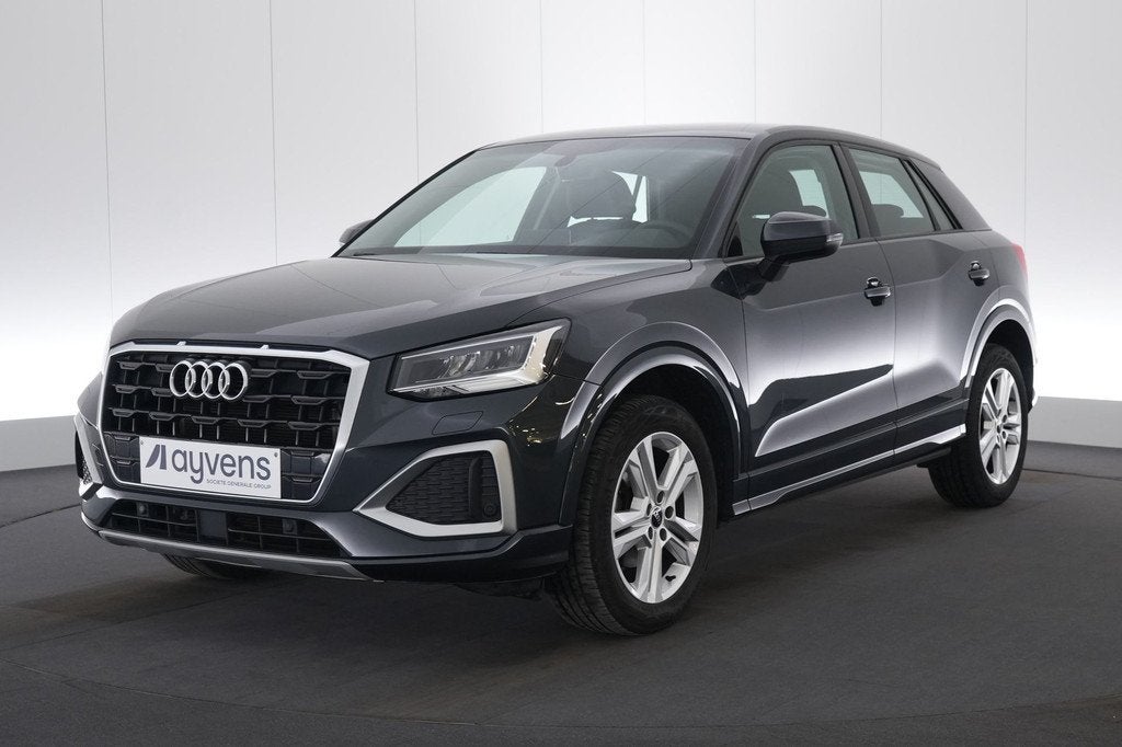 (2CAE803) AUDI Q2, Argent ou Gris, Achat, 139 g/km, Entreprise