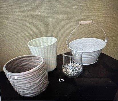 4  mooie bloempotten in perfecte nieuwstaat - 7 €/lot, Rond, Nieuw, Ophalen of Verzenden, Balkon