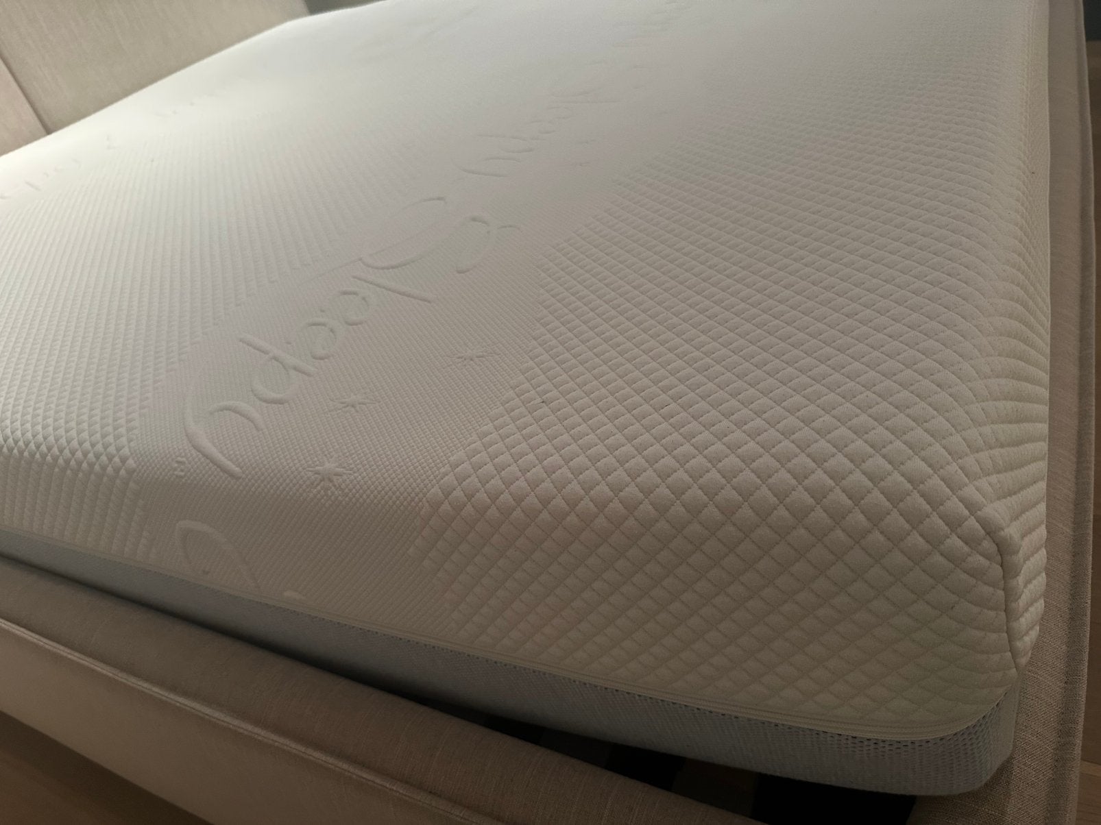 Matras in perfecte staat!, Enlèvement, Comme neuf