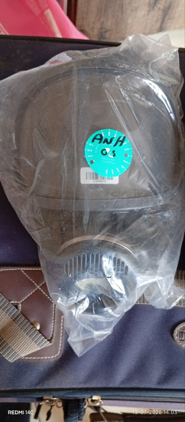 Chemische masker met speciale filters bij allen nieuw, Doe-het-zelf en Bouw, Veiligheidsbrillen, Ophalen