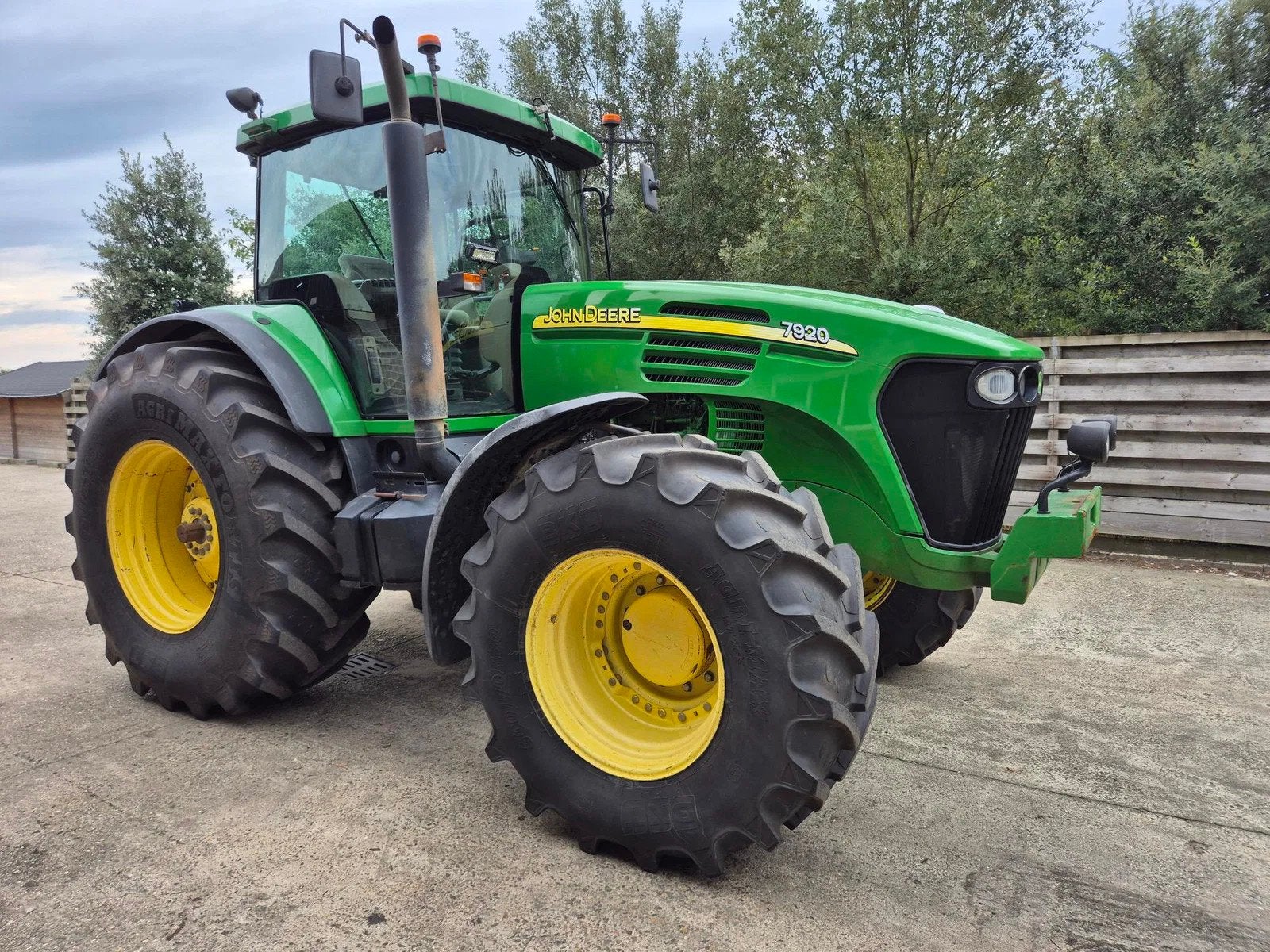 John Deere 7920 (bj 2005), Gebruikt, Meer dan 160 Pk, John Deere, Meer dan 10000
