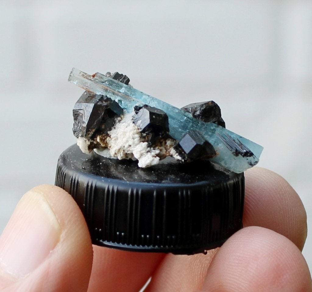 AIGUE-MARINE et TOURMALINE d'Erongo en Namibie, Enlèvement ou Envoi, Minéral
