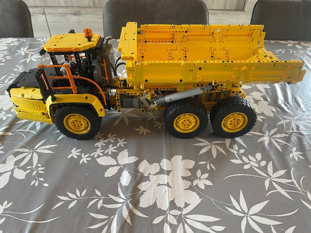 Lego 42114 Volvo, Kinderen en Baby's, Ophalen, Lego, Zo goed als nieuw, Technic