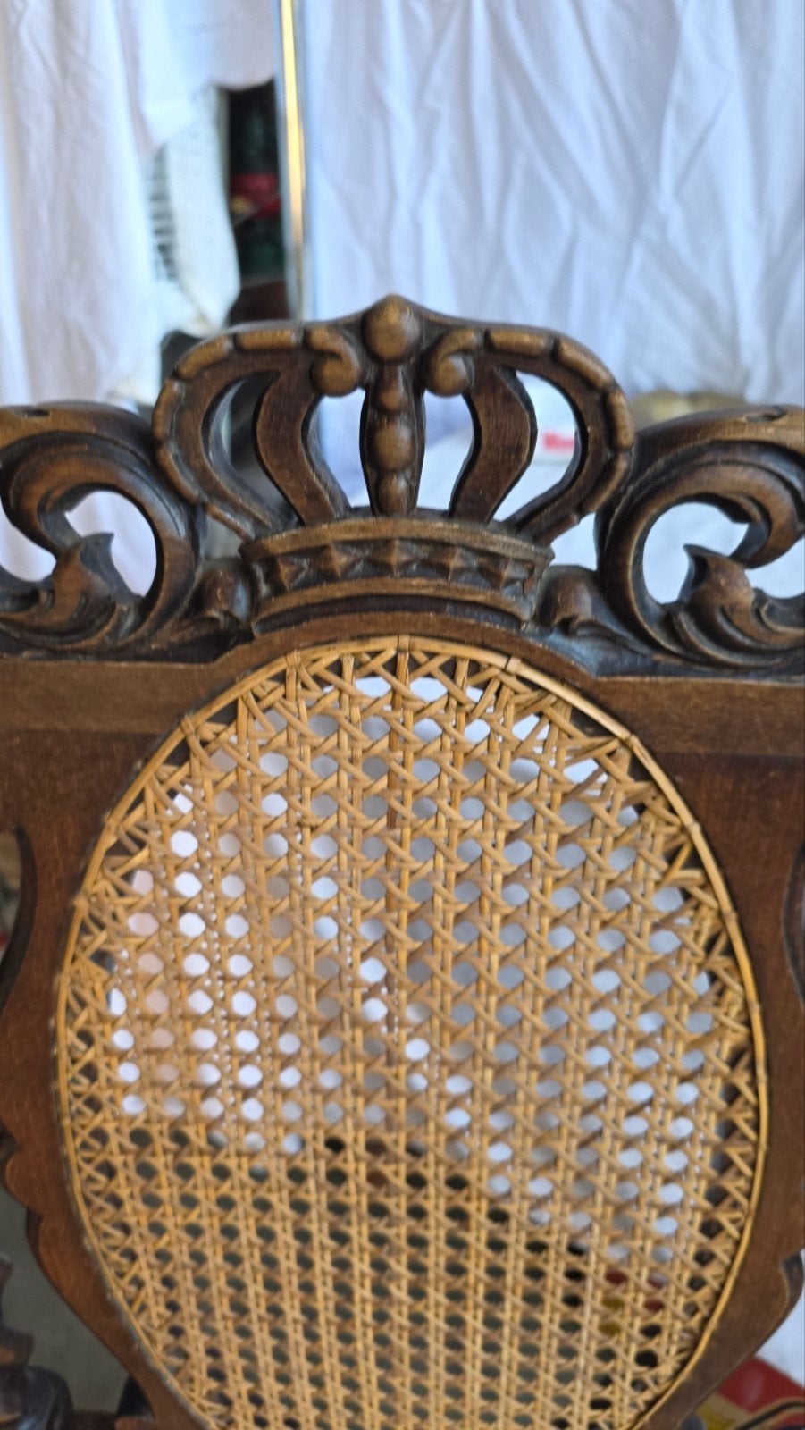 antieke Mechelse stoel, Ophalen