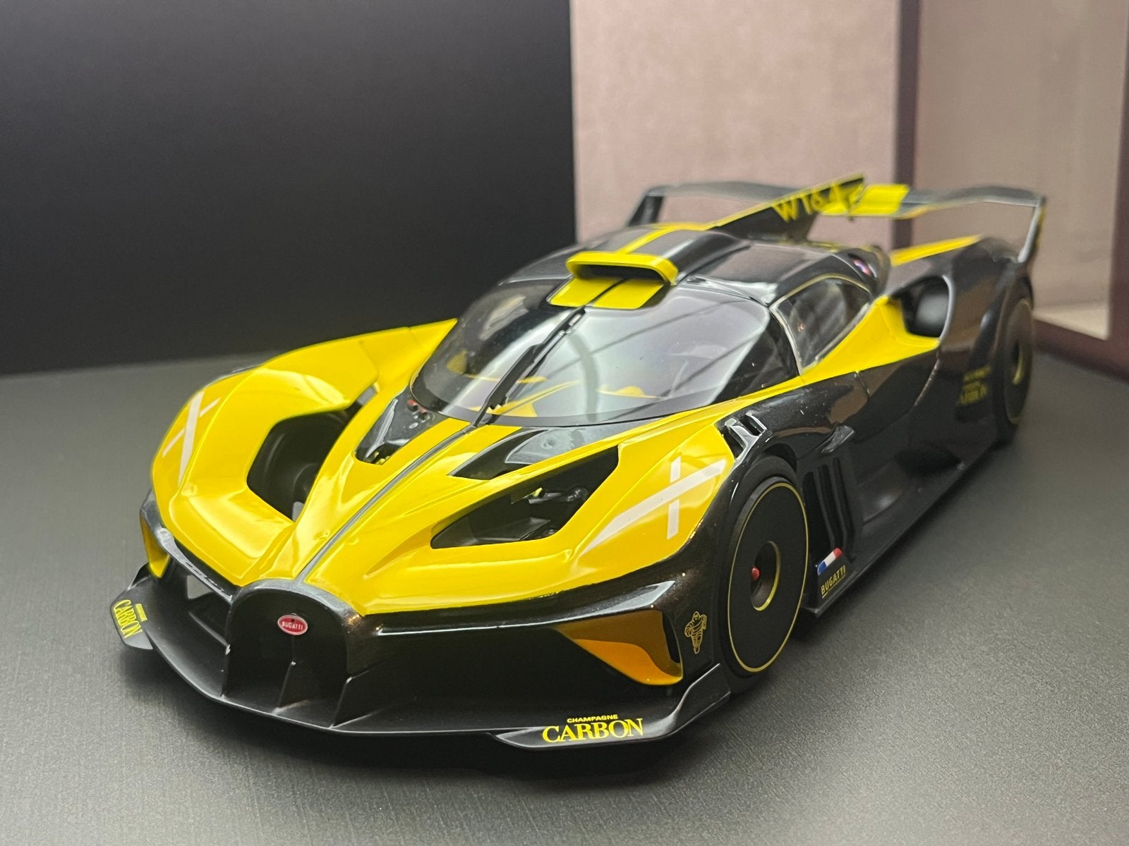 Bugatti Bolide, Ophalen, Zo goed als nieuw
